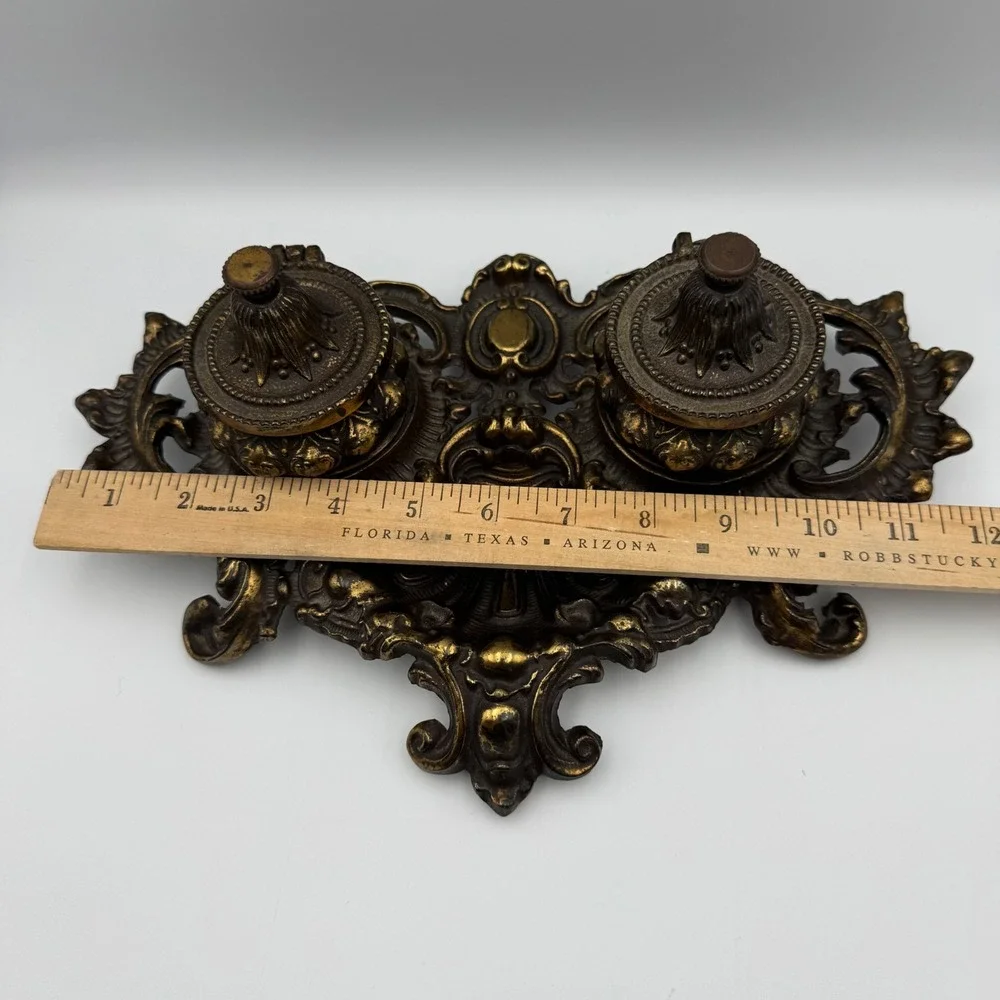 Antique Ornate Victorian Brass Double Inkwell Desk Set BW 125 1930s Broken Hinge